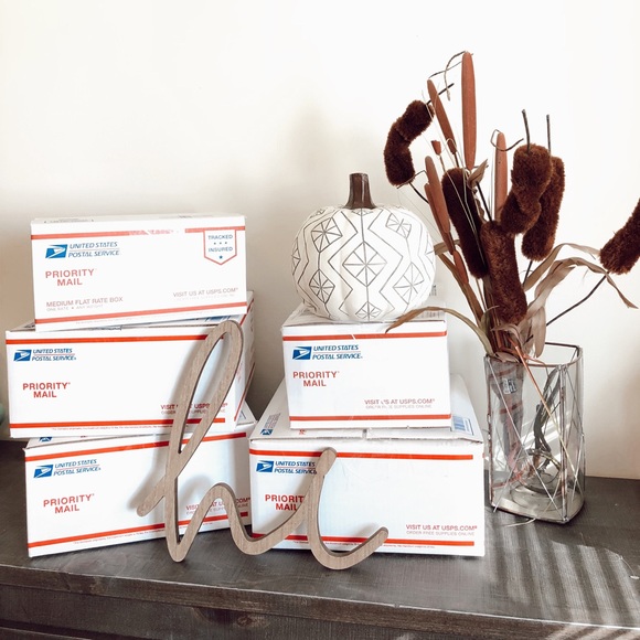 Instagram: Haleys_Hanger 📸 - Picture 4 of 8